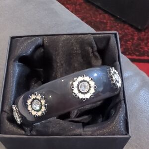 Elegant Black and Silver Women's Bracelet